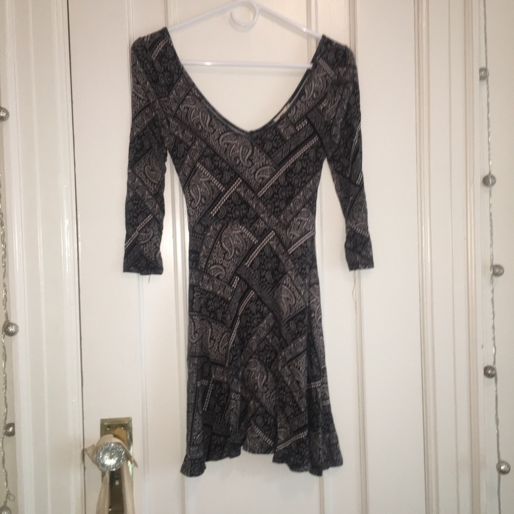 Scoop neck skater dress